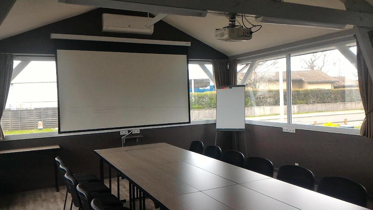 Hotel Wood Inn Bordeaux Aeroport Merignac  Ngoại thất bức ảnh